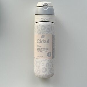 NEW Cirkul 26oz Luxe Leopard StrawSip Flip Bottle
